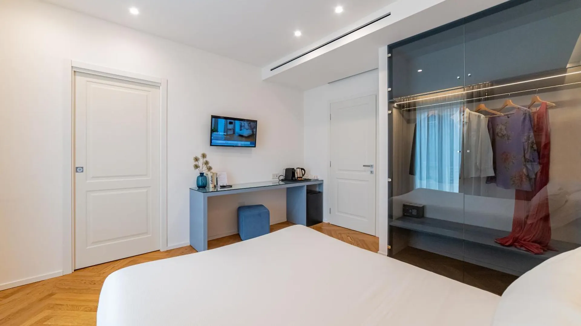 Nero Rooms Taormina Bed & Breakfast